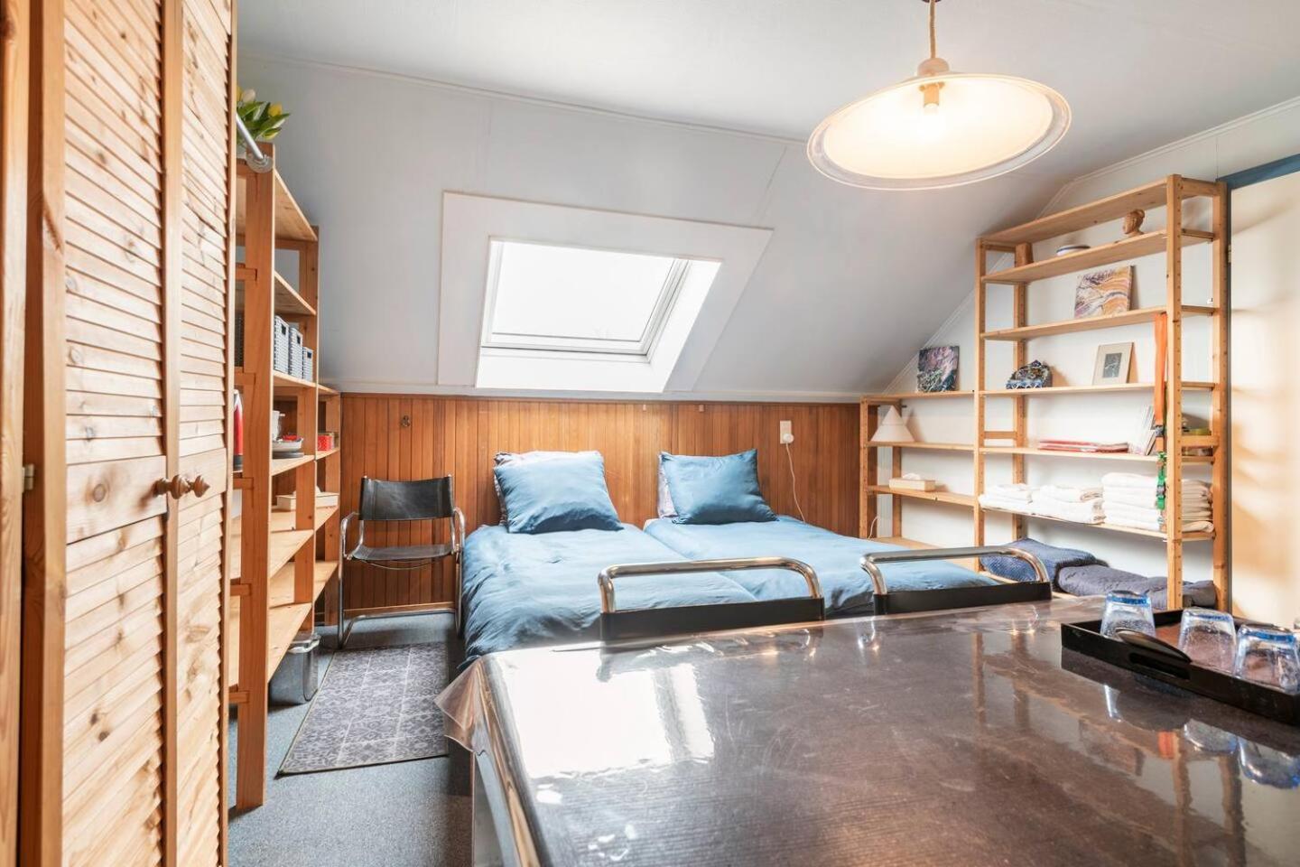 Cozy Room In Residential Alkmaar - Free Parking Eksteriør bilde