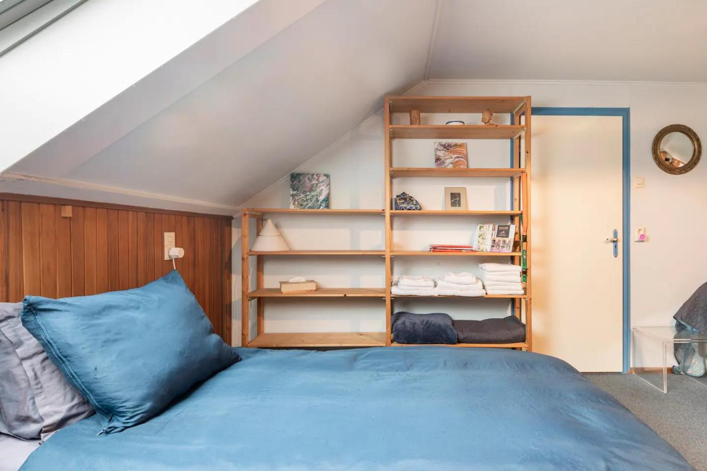 Cozy Room In Residential Alkmaar - Free Parking Eksteriør bilde
